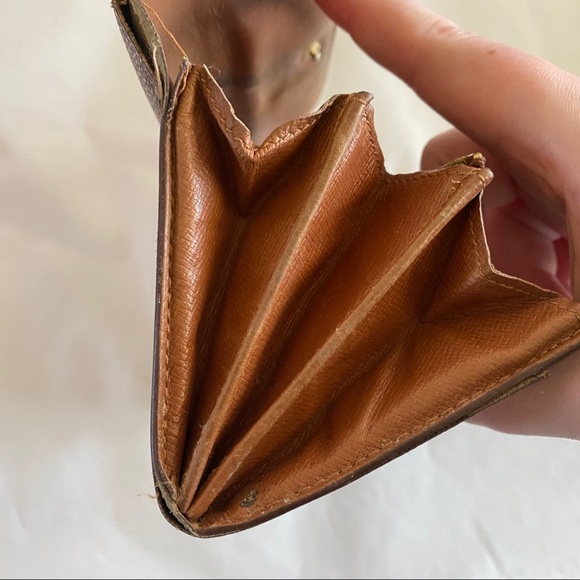 Vintage Louis Vuitton Monogram Sarah Long Wallet - Picture 11 of 13